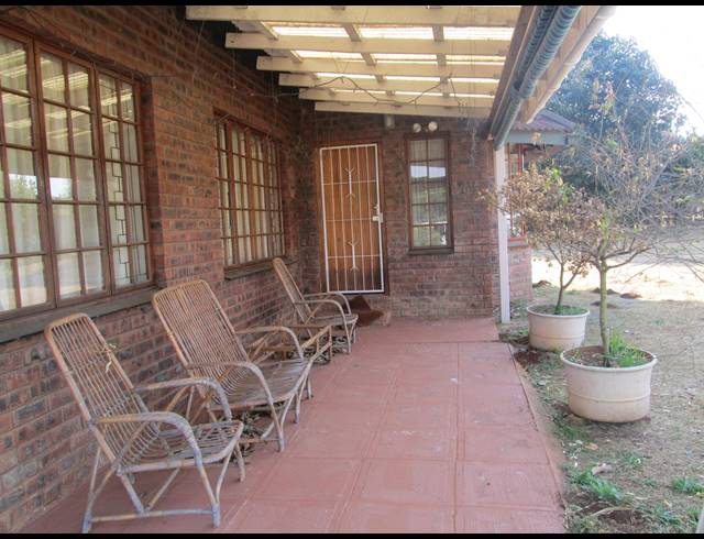 2 BEDROOM HOUSE SOLD IN GREENDALE